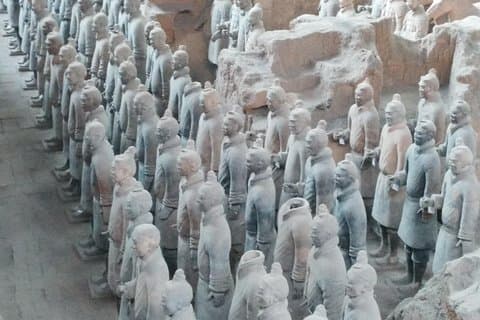 Private Tour: Terrakotta-Armeemuseum und Highlights der Stadt Xi'an