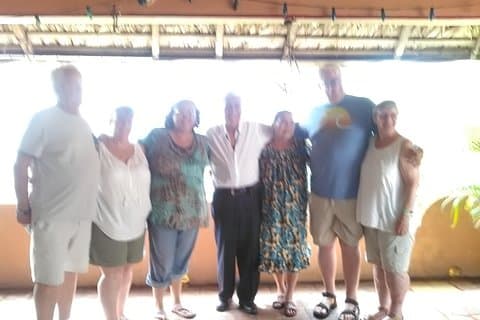 Kochen Sie und essen Sie mit einer lokalen Familie