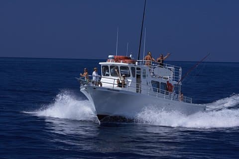 Kona Hawaii Fishing/Snorkel Stor grupp privat charter på OE