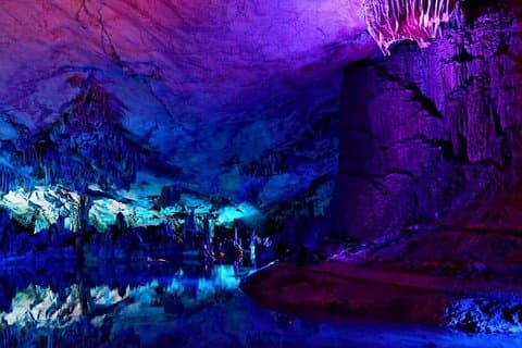 Guilin halvdagstur til Reed Flute Cave og Elephant Trunk Hill