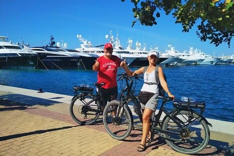 Tour durch Athens Küste mit dem E-Bike