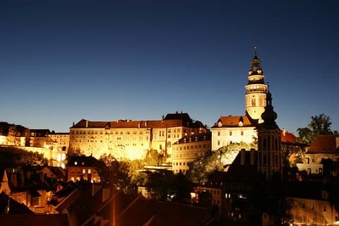 Privat envejs sightseeingoverførsel fra Salzburg til Prag via Cesky Krumlov