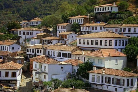 Kusadasi Port Private Ephesus Tour & Sirince Village mit Mittagessen
