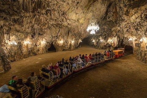 Venedig till Zagreb med Postojna Cave tour