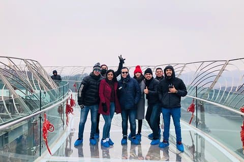 ShilinGorgeプラットフォームとMingCityWallへのプライベート英語転送