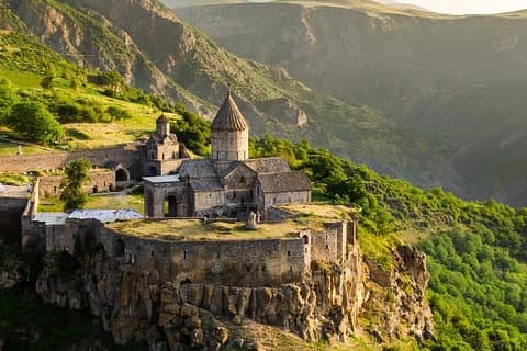 Tatev, Shaki (vattenfall), Noravank, Vinprovning, Khor Virap
