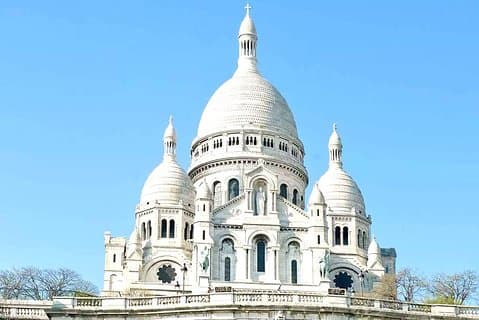 Montmartre & Sacre Coeur Tour for Kids & Families w Alberto & his team in Paris