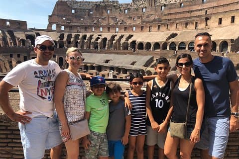 Visite en petit groupe du Forum du Colisée dans la Rome antique pour les familles et les enfants