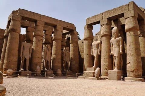 Luxor de avião From Cairo MS
