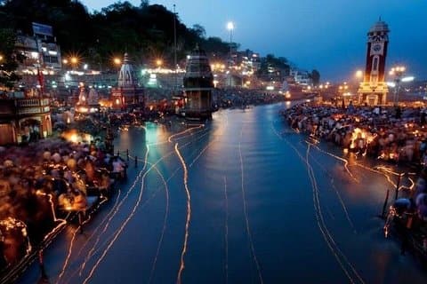 Privé 3-daagse tour naar Haridwar & Rishikesh met Ganga Aarti vanuit Delhi