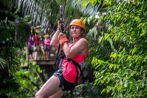 Cave Tubing och Zipline Adventure från Belize City