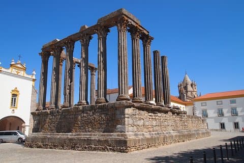 Évora、南ポルトガルの心と魂