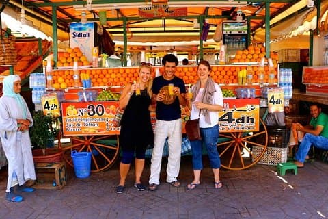 Privat fuld dag Casablanca til Marrakech & kamel ride