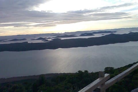 Visite o parque de ornitologia Vransko jezero e Maskovica Han e retorne a Zadar