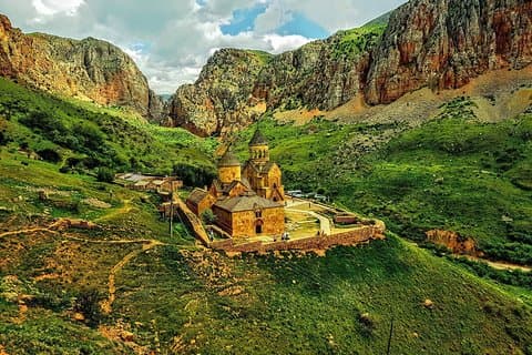 Privat tur til Khor Virap, Areni Cave, Winery (vin degustation), Noravank