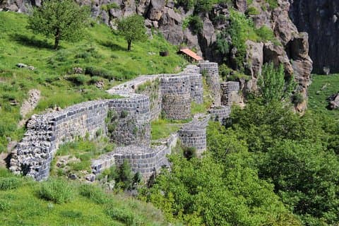 Excursão diária de jipe ​​para Bjni e Tsaghkunyats Mountain