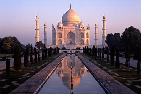 Private Taj Mahal at Sunrise and Agra Day Tour from Jaipur