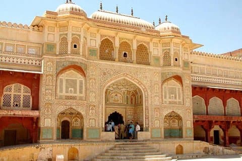 Jaipur: Private Ganztagestour mit Stadtrundfahrt – alles inklusive