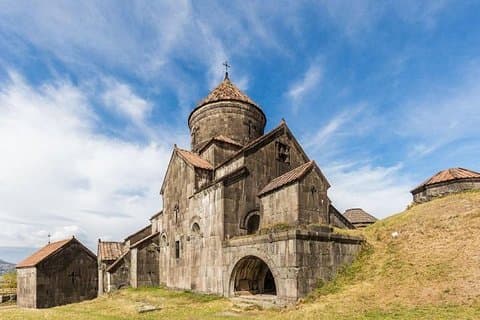Garni, Zvartnots, Haghpat, Tatev, Karahundj, Sevanavank / 4 Tagestouren in Armenien