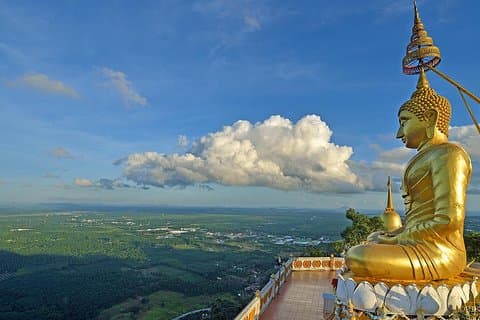 クラビ観光：エメラルドプール、温泉＆タイガーケーブ寺院