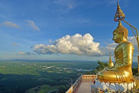 Krabi Highlights Tour: Tiger Cave Temple & Khao Khanab Nam