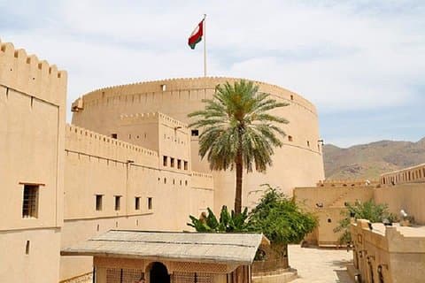 Tour privato di un'intera giornata di Nizwa da Muscat