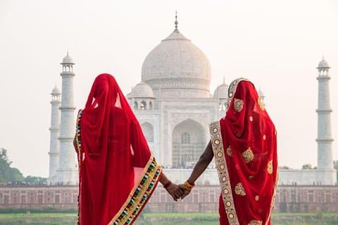 Taj Mahal Tour med tåg med lunch