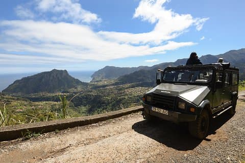 Safari 4x4 Pico Arieiro Santana en Grupo Reducido "FlowerEAST"