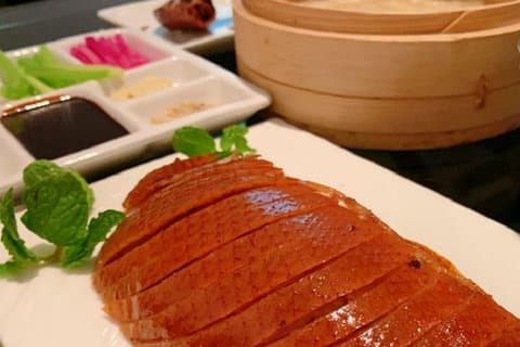 Afslappende Eftermiddagstur i Shanghai Fransk Koncession med Peking Duck Dinner
