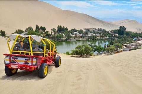 Paracas, Ica och Huacachina Oasis från Lima med Touristic Van