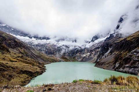 3-Day Altar Volcano Trekking Tour til Laguna Amarilla fra Riobamba