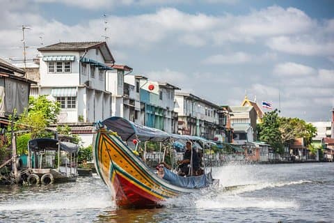Privat tur: Halvdagens Grand Palace och Wat Arun med båt