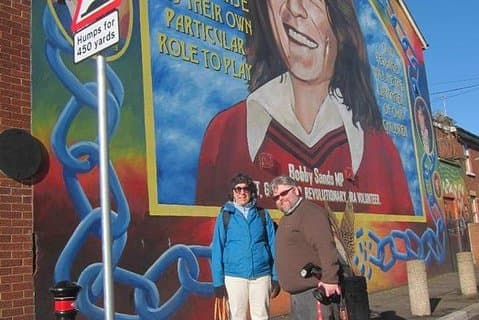 Offizielle weltberühmte Belfast Taxi Tour ™