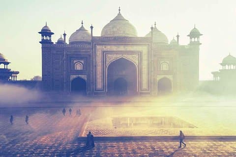 Soluppgång Taj Mahal Tour från Delhi med entré och mat
