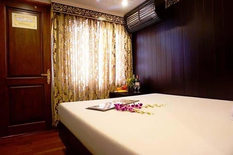 Bai Tu Long Bay 3-dages krydstogt med Ocean View Cabin