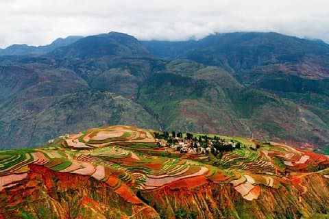 Zwei Tage bunte Privattour von Kunming nach Dongchuan Red Land