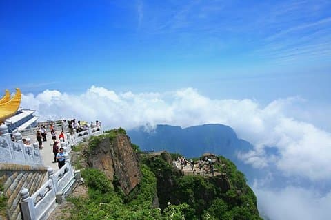 Tour Privado: Viagem de 2 dias de Chengdu a Leshan e Mt Emei