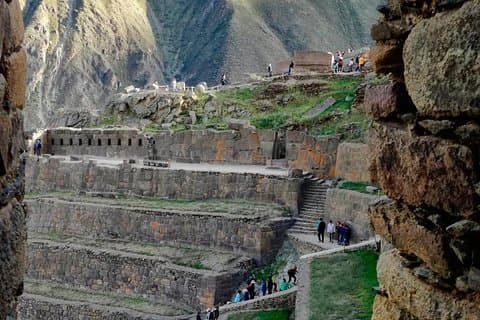 Machu Picchu and Sacred Valley 2-Day Tour from Cusco