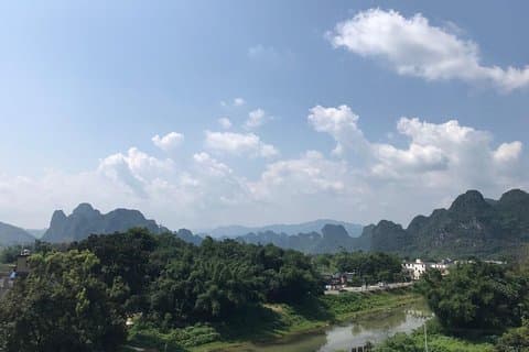 Excursión privada de un día de senderismo al corredor de los picos en el oeste de Yingde desde Guangzhou
