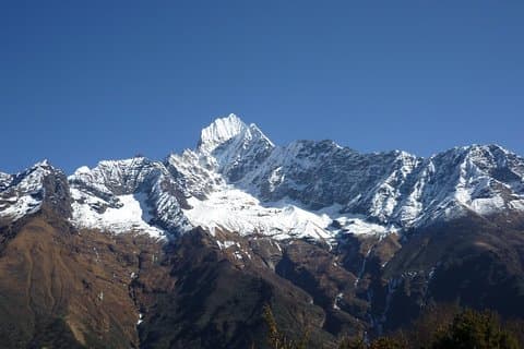 8 giorni di trekking verso l'Everest