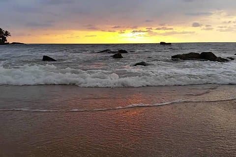 Excursión desde el puerto de Colombo hasta la playa de Lavinia y la ciudad de Colombo para 7 -12 Pax