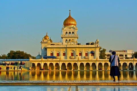 Visite Old Gurdwaras Of Delhi