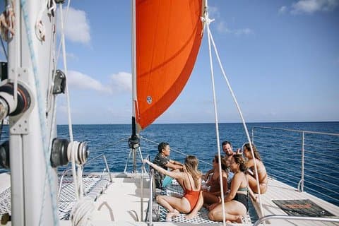 Waikiki : Afternoon Sail från stranden & Open Bar | Oahu - Mest prisvärt