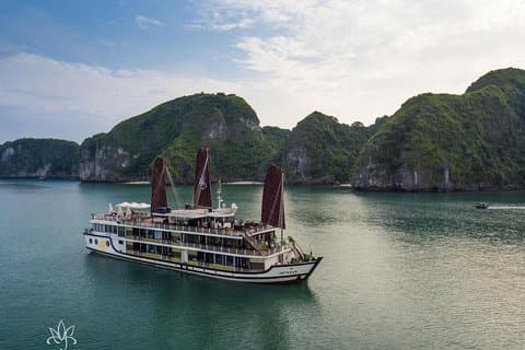 Halong Bay 2 Dias-1 Noite com Cruzeiro Orquídea