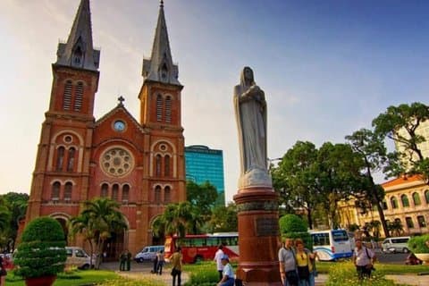 Ho Chi Minh: Entdecken Sie die wichtigsten Sehenswürdigkeiten der Stadt und die Geschichte