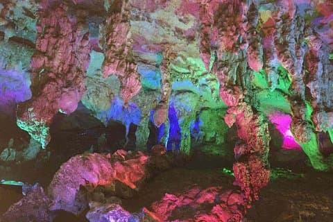 Privat dagstur till Lianzhou Underground River och Yao Village från Guangzhou