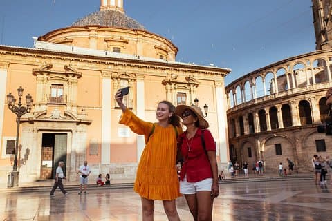 Tour di avvio della città privata di Valencia