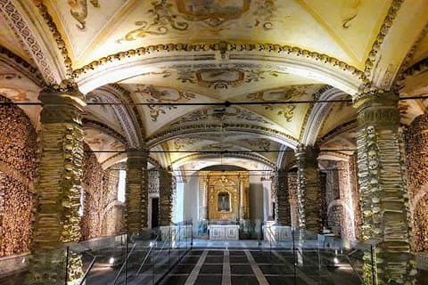 Évora