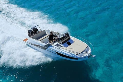 Excursion privée en bateau personnalisée avec un bateau rapide