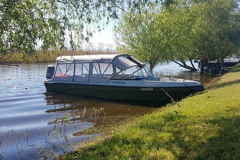PRIVATE Mila23 and LETEA Forest - 8-9h tour by speedboat